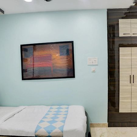Goroomgo The Grand Inn Ruby Kolkata" Excellent Service Recommended & Couple Friendly " Bagian luar foto